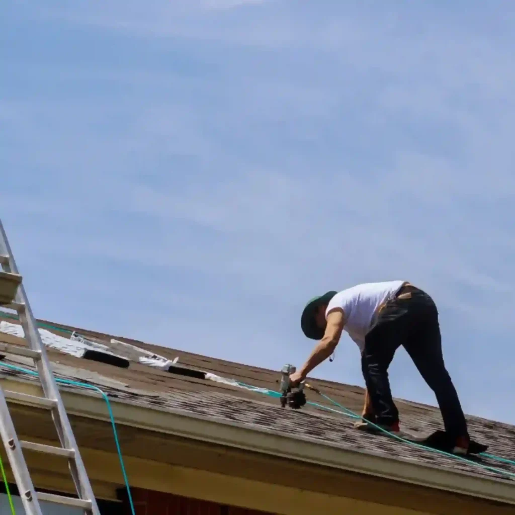 Asphalt Roof Installation Service WI