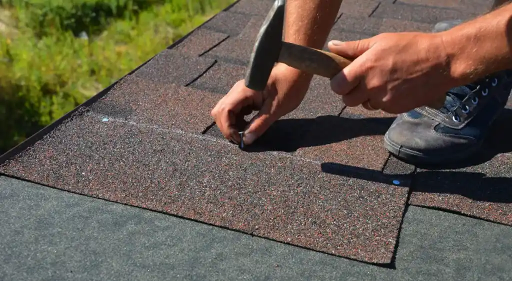 asphalt roof installation contractor