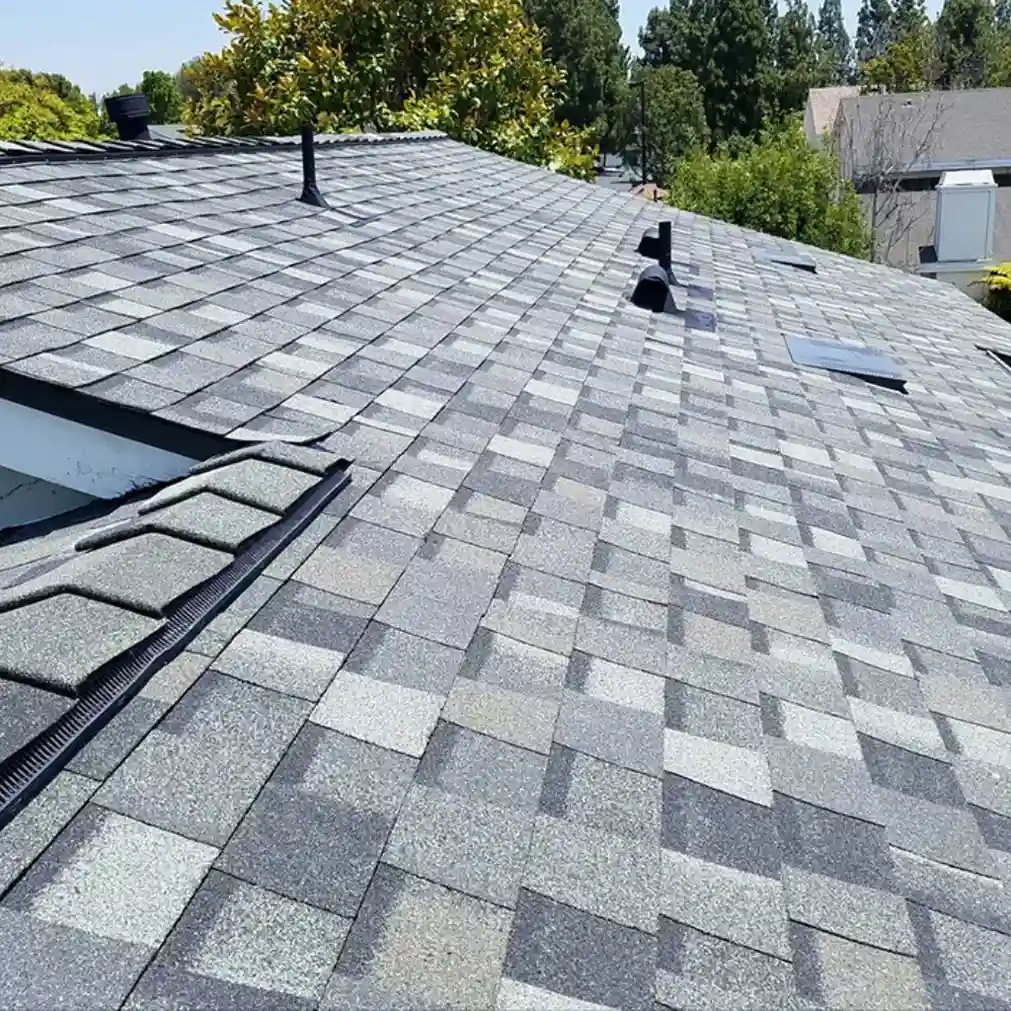 Roofing Contractors in Milwaukee WI